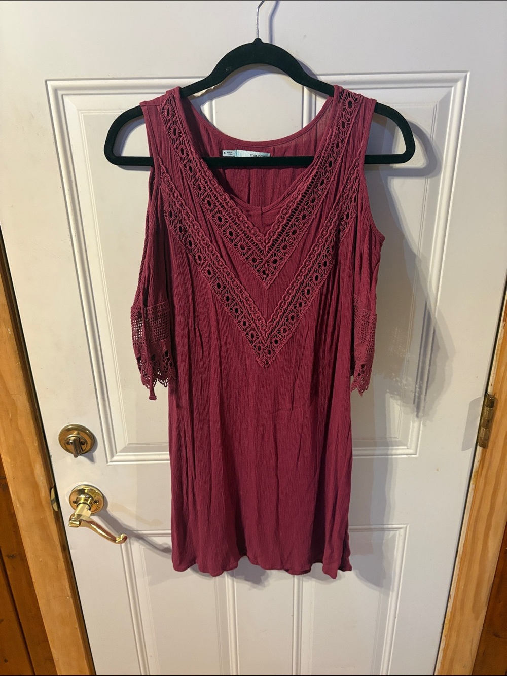 Maurice’s Dress Size Small Cold Shoulder Cool Sleeves